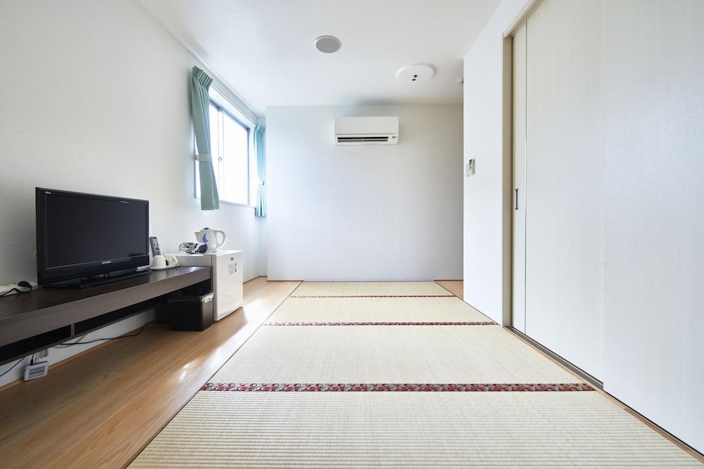 Hotel Select Inn Saitama Moroyama Ogose Exteriör bild