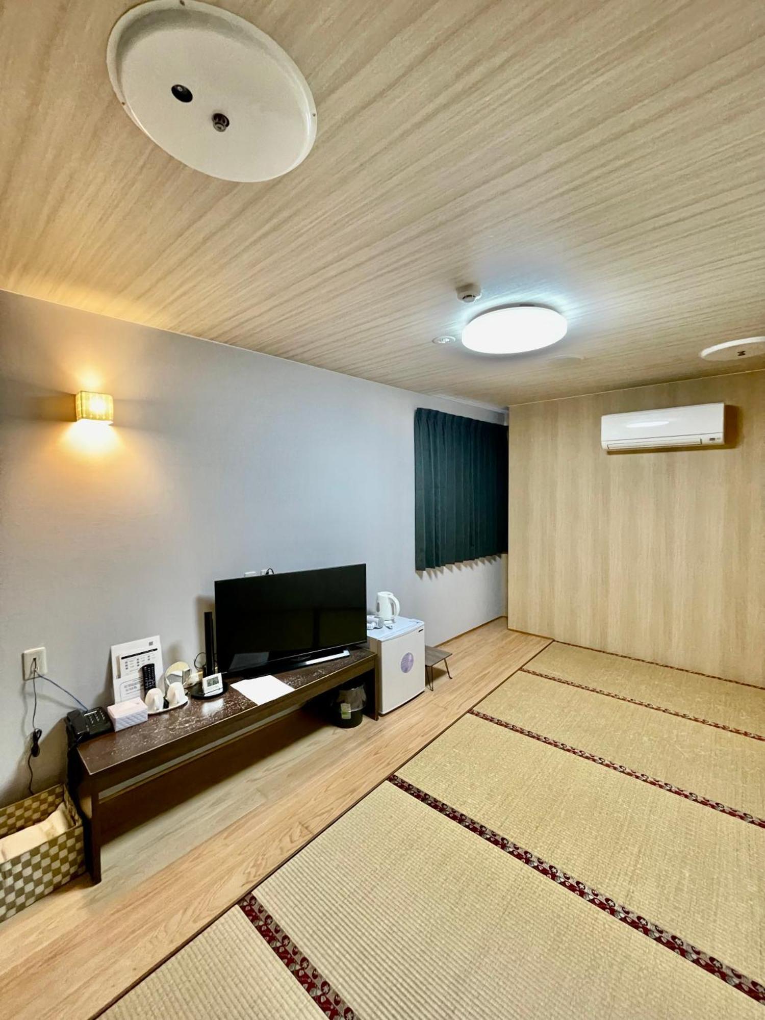 Hotel Select Inn Saitama Moroyama Ogose Exteriör bild