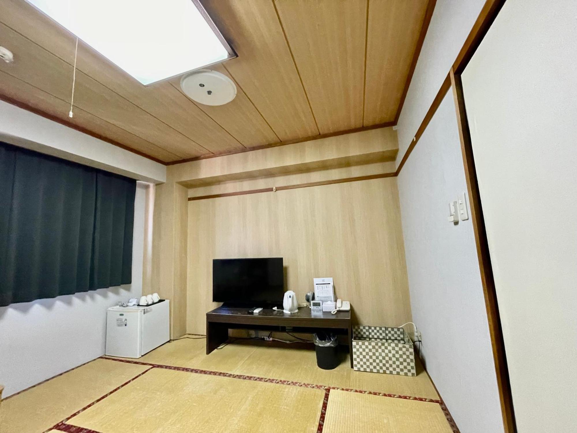 Hotel Select Inn Saitama Moroyama Ogose Exteriör bild