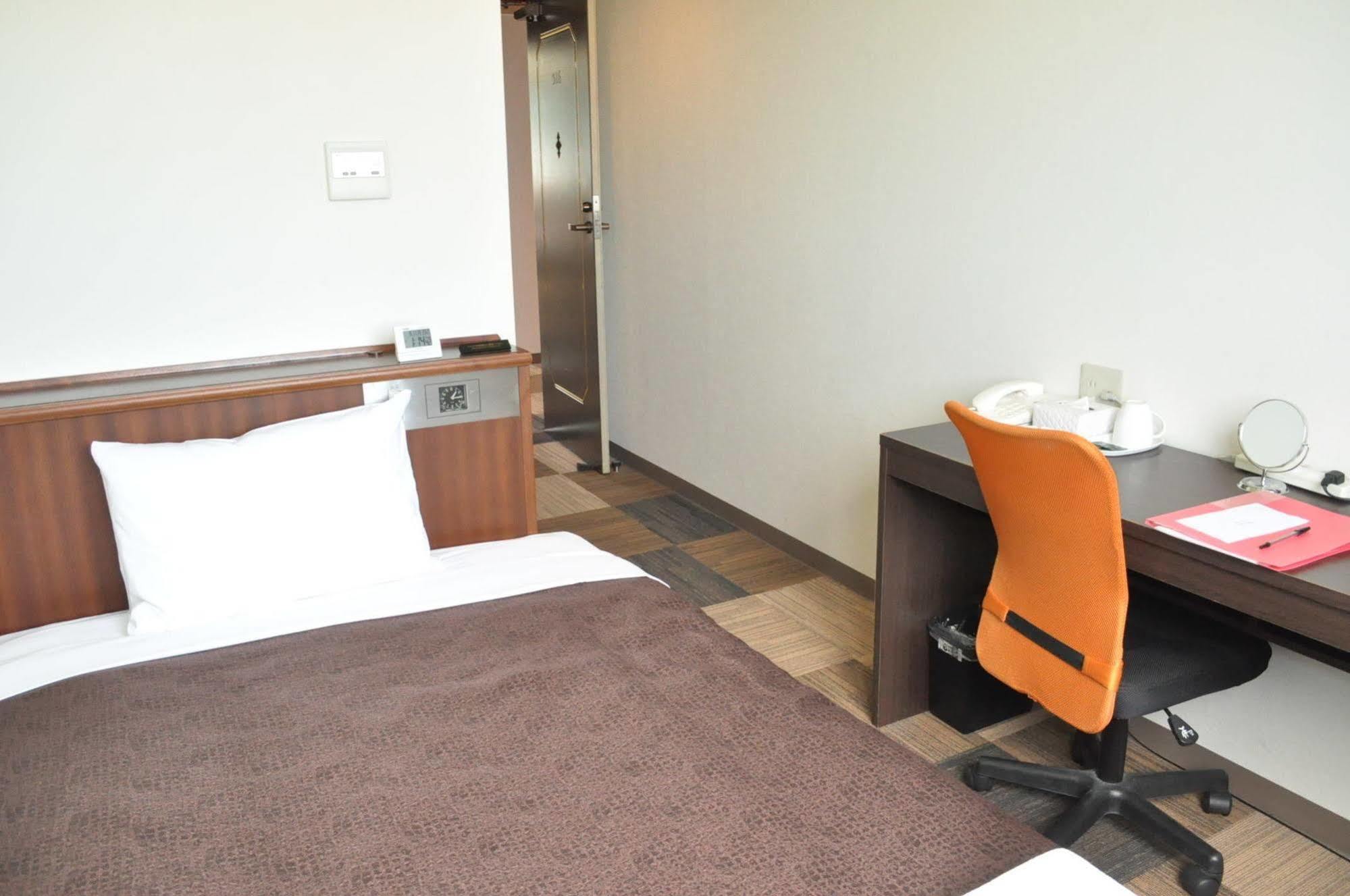 Hotel Select Inn Saitama Moroyama Ogose Exteriör bild
